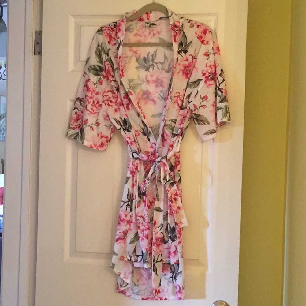 Show Me Your MuMu Robe